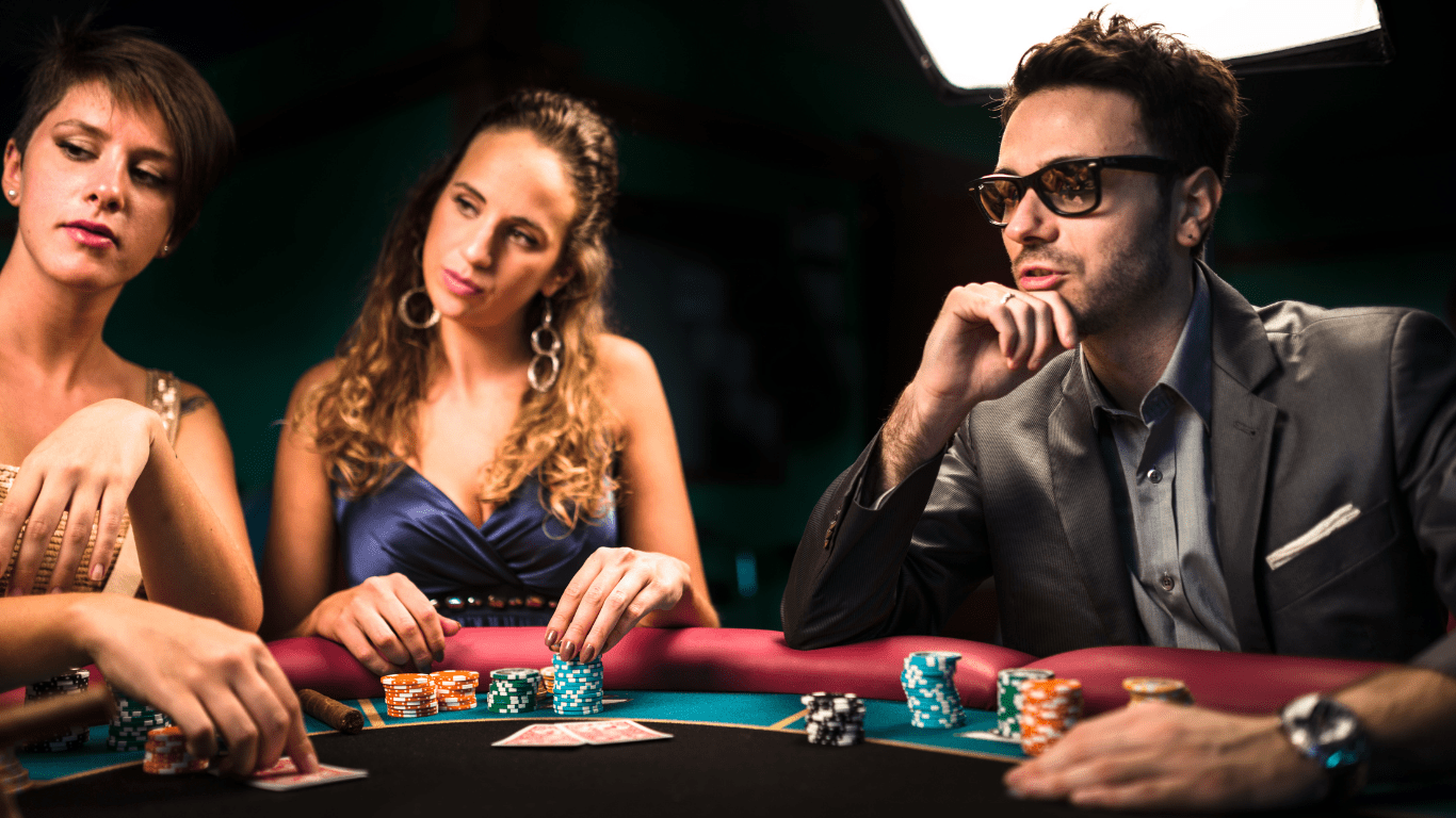 Reading the Table How Elite Players Decode Opponent Behavior for Strategic Success